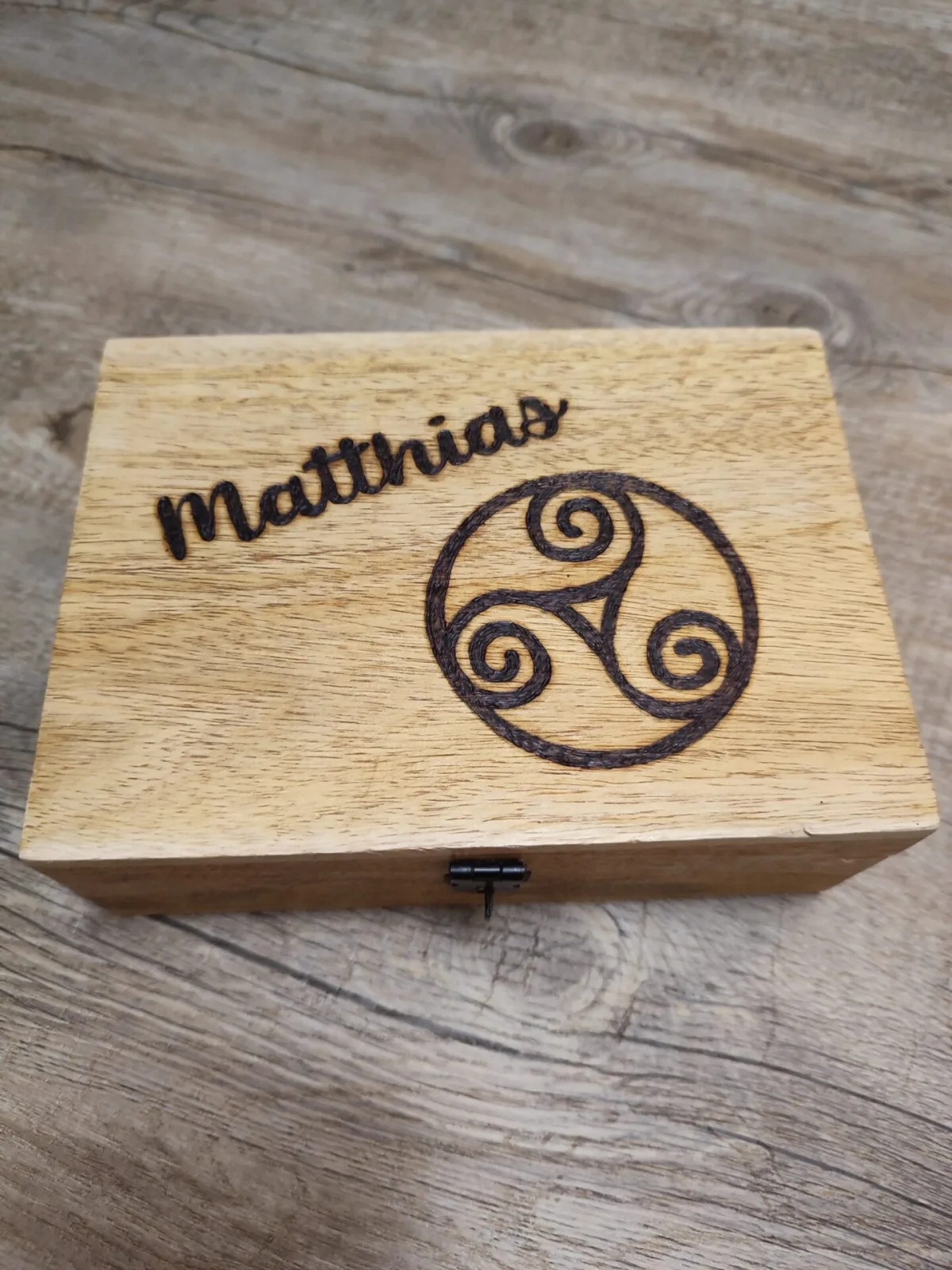 Holzbox – Ansicht 2