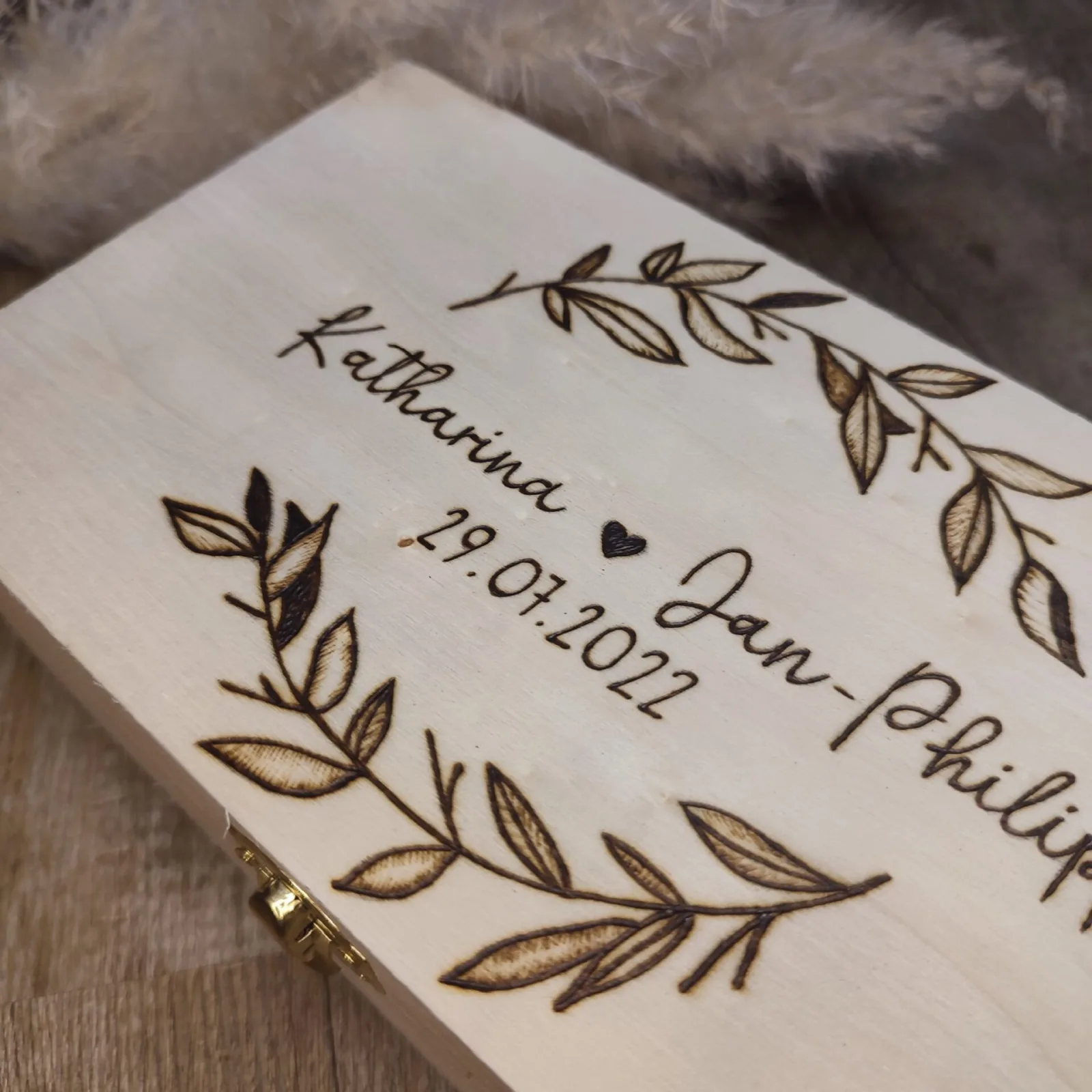 Holzbox Hochzeit – Ansicht 2