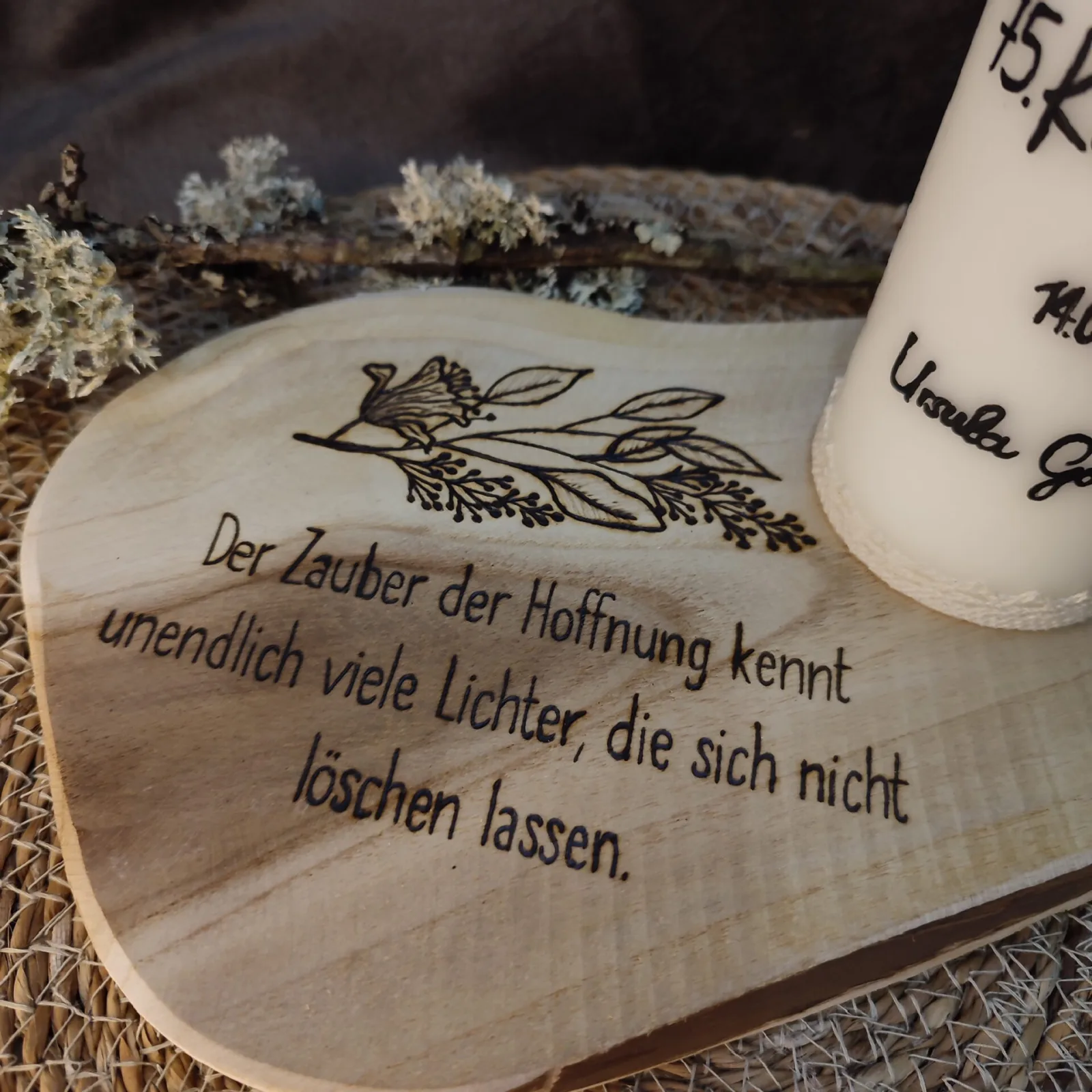 Kommunion Kerze mit Brett – Ansicht 2